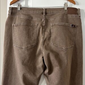 Faherty Men's Straight Jeans in Taupe Brown